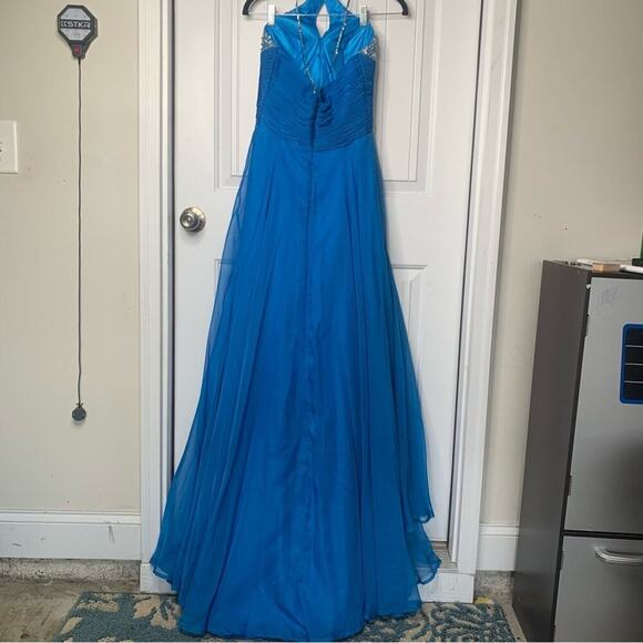Cassandra Stone by Mac Duggal embellished beaded blue halter maxi gown size 6 - Picture 4 of 7